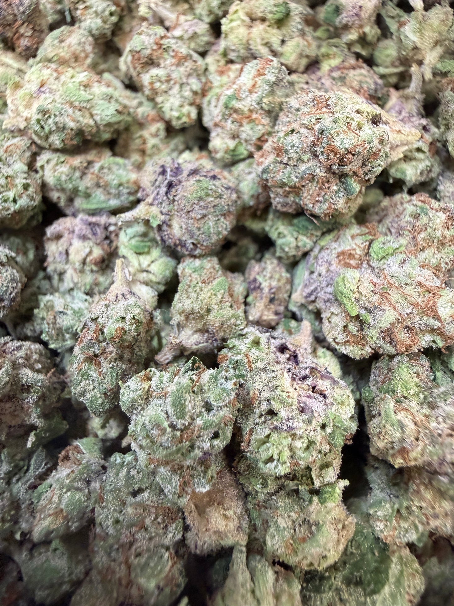 1 Pound - Ivory Runtz THCA Flower (Smalls)