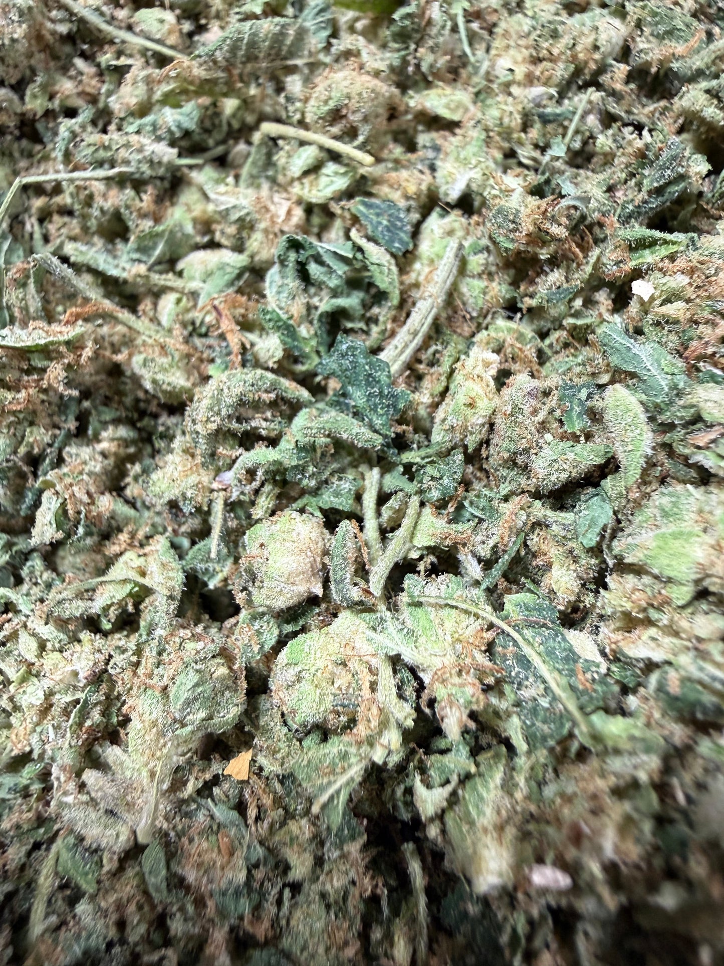 1 Pound THCA Diamond Cut Shake